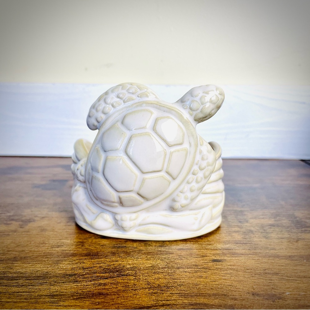 Bath & Body Works Cream Ceramic Turtle Soap Holder